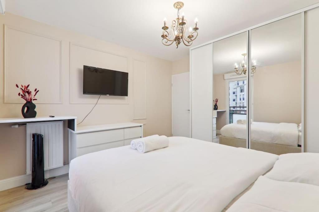 Appartement Design Pres Defense Bezons Extérieur photo